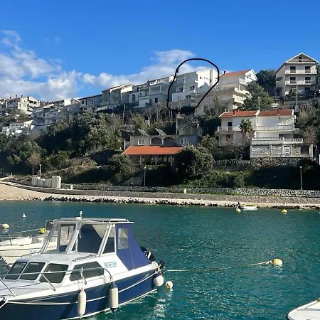 Perla Apartman *